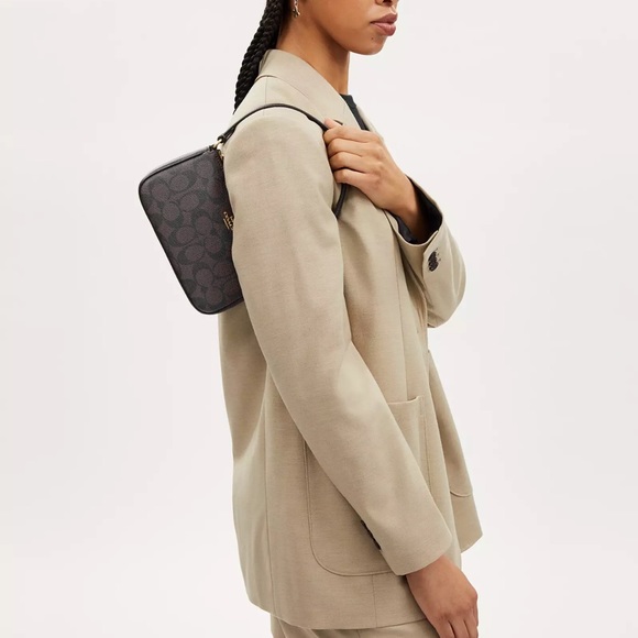 NWT Coach Nolita 19 With Horse And Carriage - Picture 12 of 12